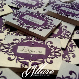 kods: 217 violets / cena: 1,90